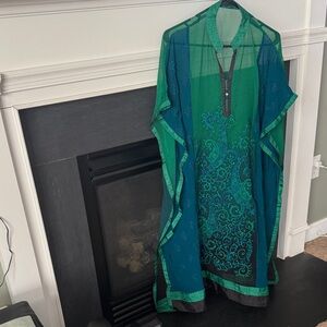 🌸Teal and Green Women's Top🌸